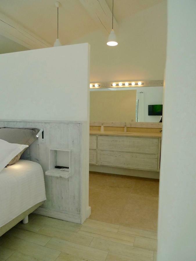 Mas Des Cabidoules Bed and Breakfast Σαιντ-Μαρί-ντε-λα-Μερ Εξωτερικό φωτογραφία