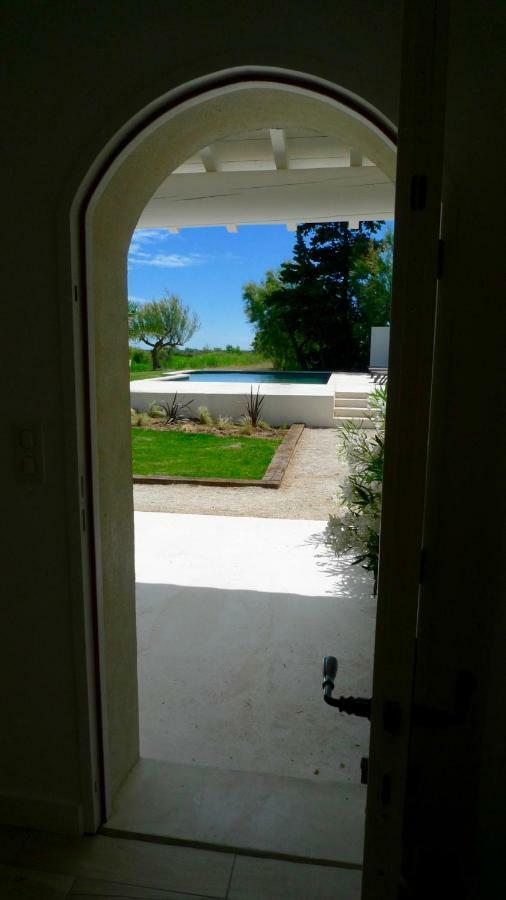 Mas Des Cabidoules Bed and Breakfast Σαιντ-Μαρί-ντε-λα-Μερ Εξωτερικό φωτογραφία